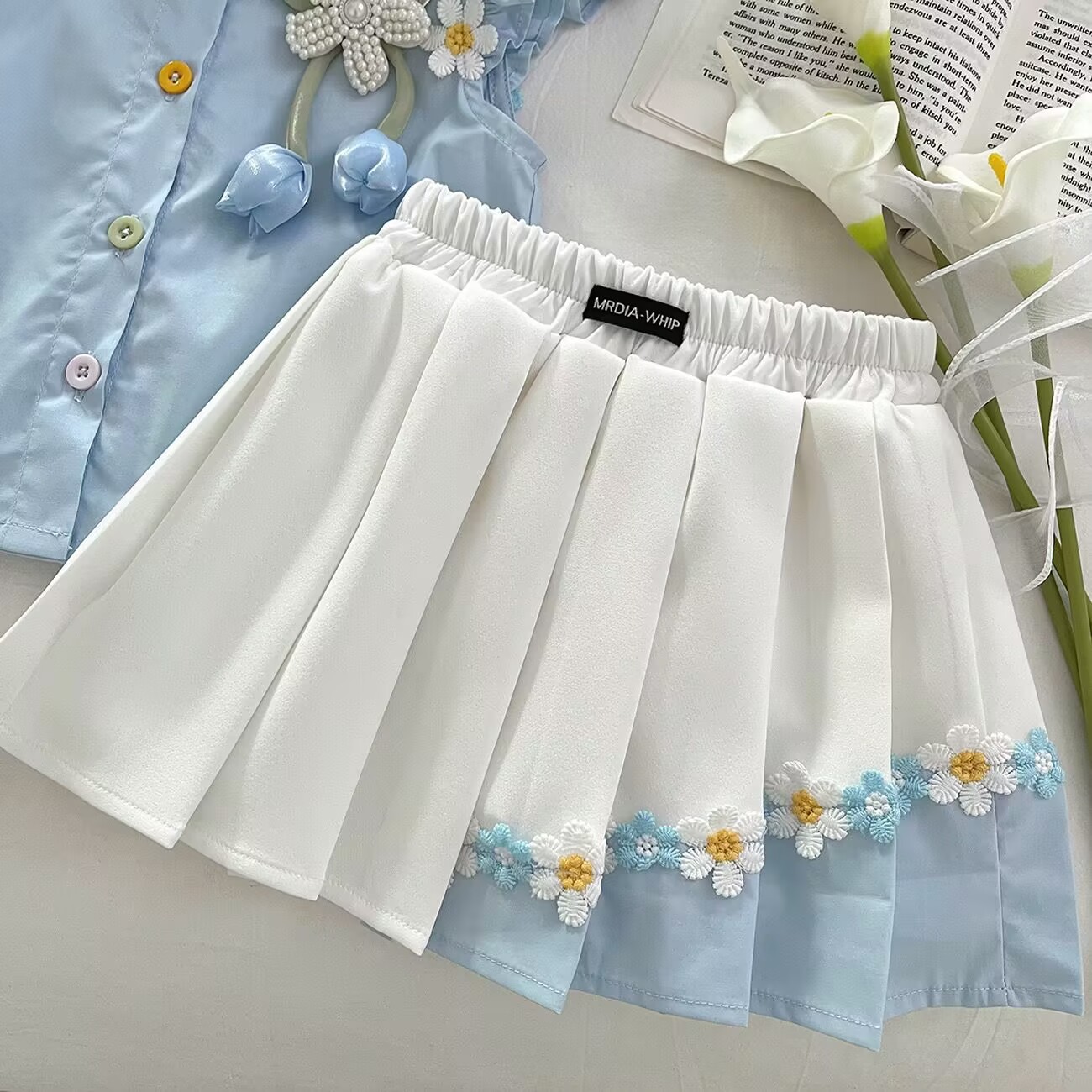 Flower Shirt Pleated Skirt - Image 4