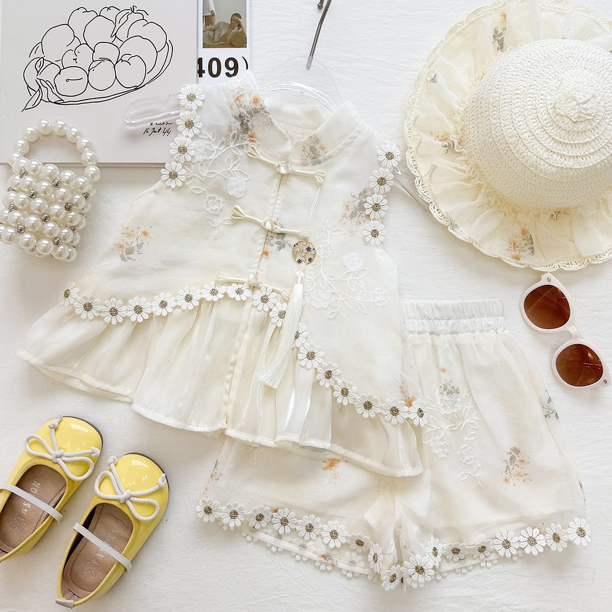 Floral Tee Shirt & Shorts