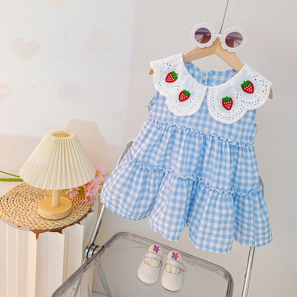 Strawberry Plaid Skirt - Image 4