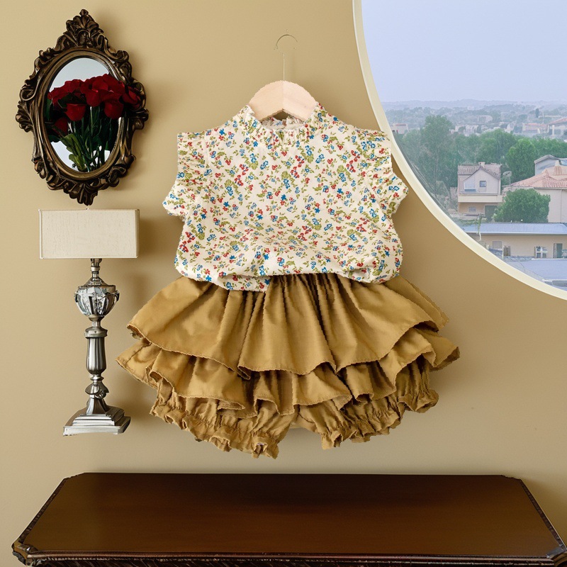 Floral Stand Up Collar - Image 2