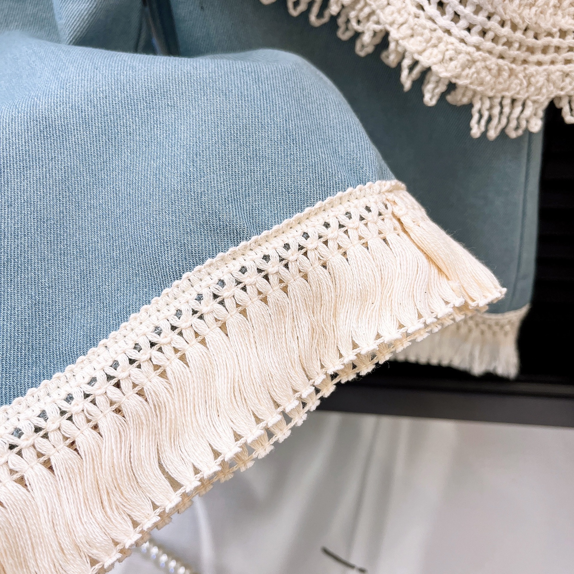 Lace Knit Top & Jeans - Image 4