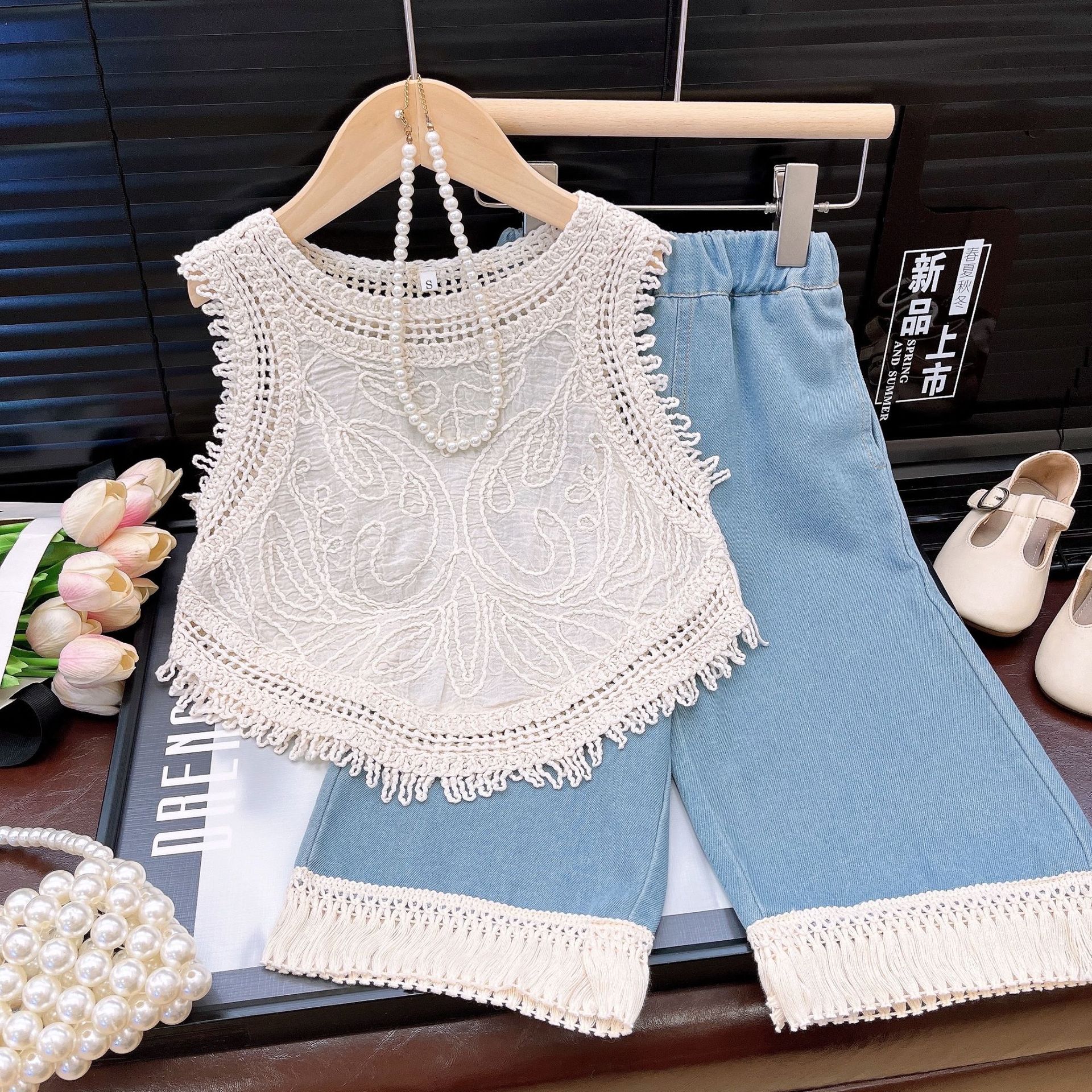Lace Knit Top & Jeans - Image 2